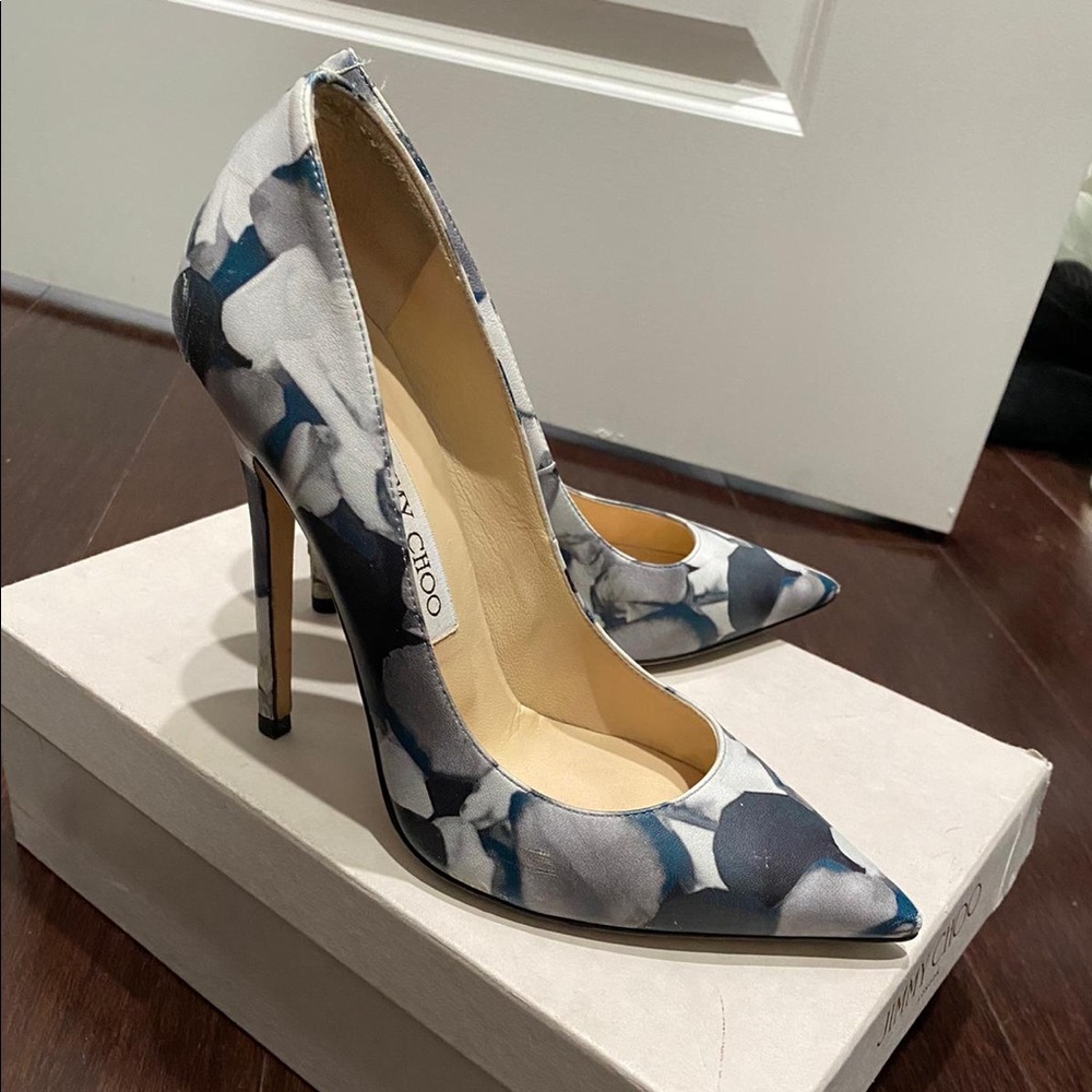 Jimmy choo pumps authentic